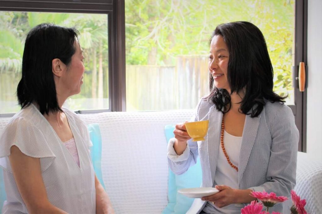 Consultation over tea after a session